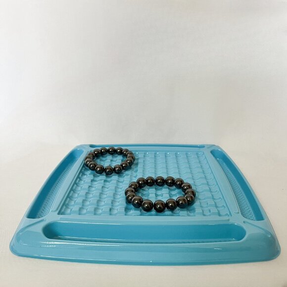 Fun Family Magnetic Chess Game with 32pcs Stones Table Game - Picture 6 of 7